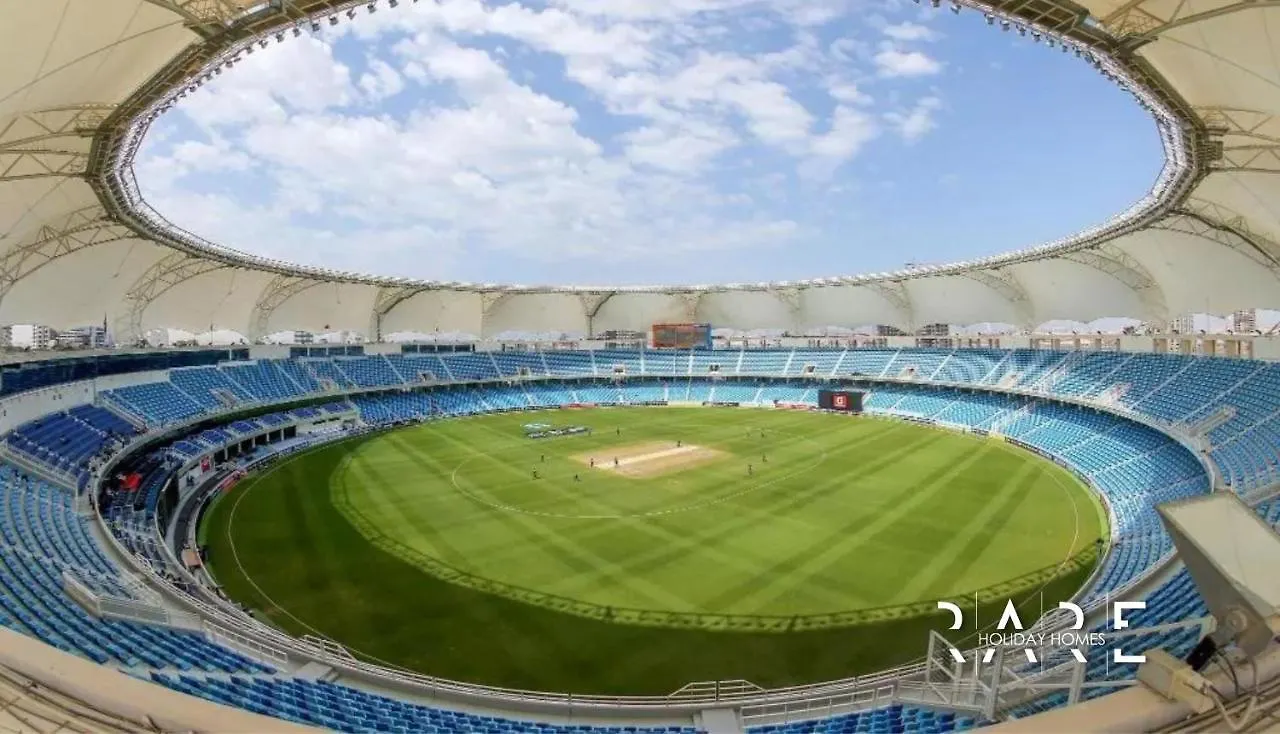 Rare Holiday Homes - Golf Course View - Elite Residences - R1303 - Dubai Sports City 아파트