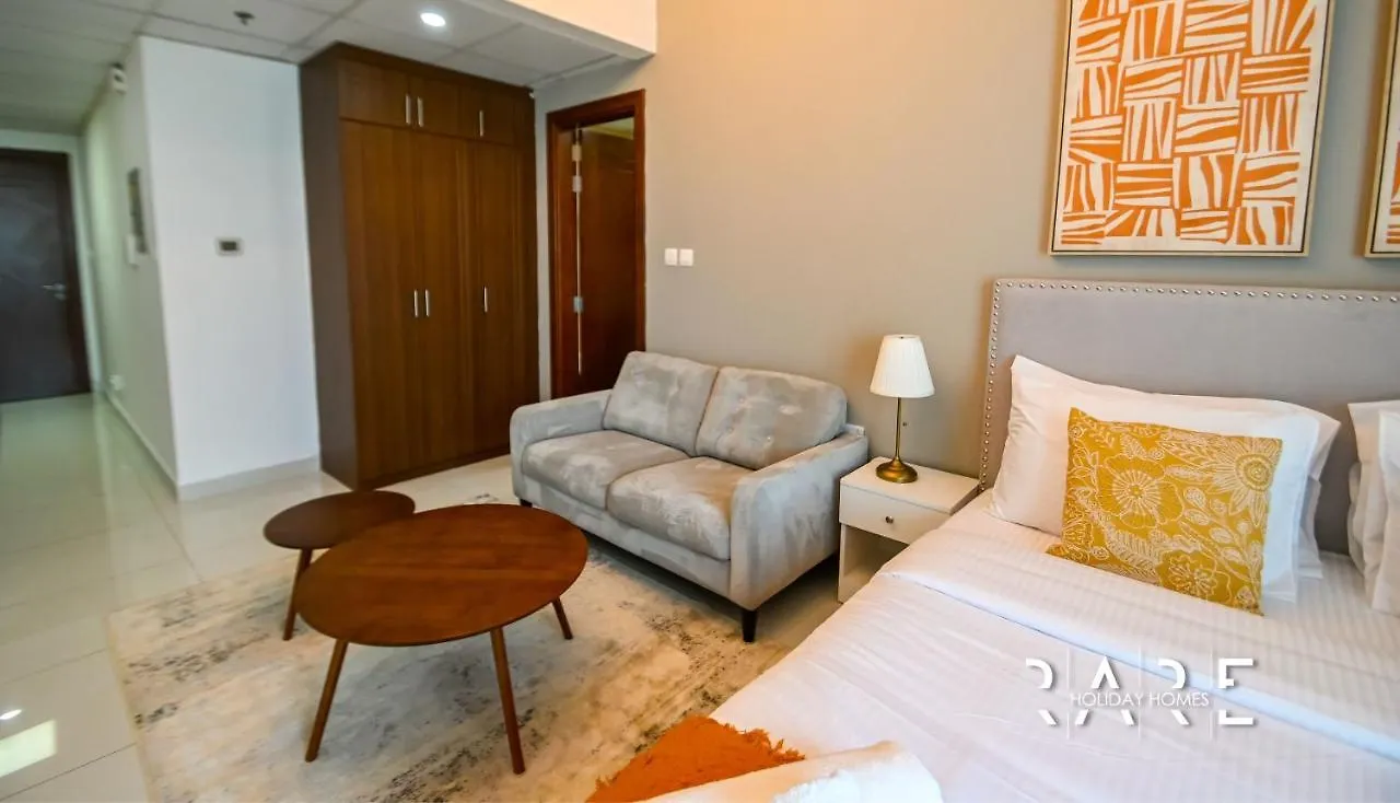 아파트 Rare Holiday Homes - Golf Course View - Elite Residences - R1303 - Dubai Sports City 아랍에미리트