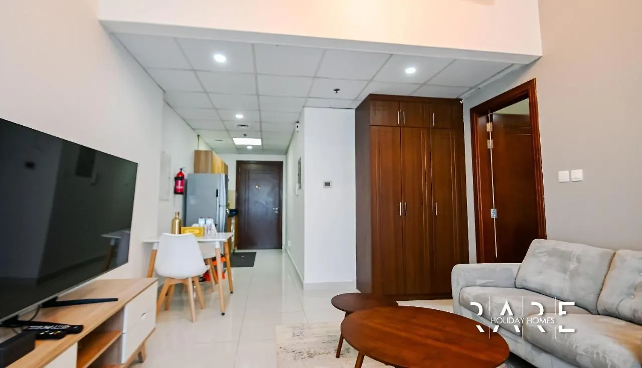 Rare Holiday Homes - Golf Course View - Elite Residences - R1303 - Dubai Sports City 0*,